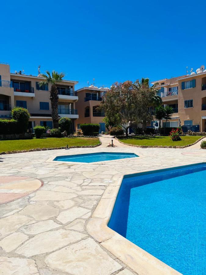 Golden Palms Paradise Garden Paphos Extérieur photo